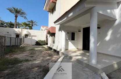 Villa - 4 Bedrooms - 3 Bathrooms for rent in Diraz - Northern Governorate Villa - 4 Bedrooms - 3 Bathrooms for rent in Diraz - Northern Governorate