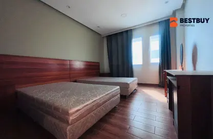 Apartment - 2 Bedrooms - 2 Bathrooms for rent in Busaiteen - Muharraq Governorate