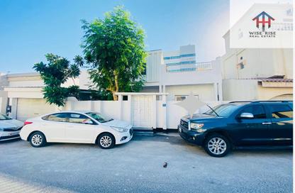 Villa - 4 Bedrooms - 3 Bathrooms for rent in Zinj - Manama - Capital Governorate Villa - 4 Bedrooms - 3 Bathrooms for rent in Zinj - Manama - Capital Governorate