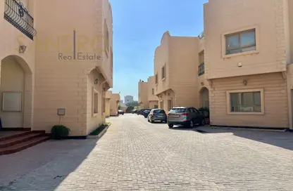 Villa - 4 Bedrooms - 5 Bathrooms for rent in Janabiya - Northern Governorate