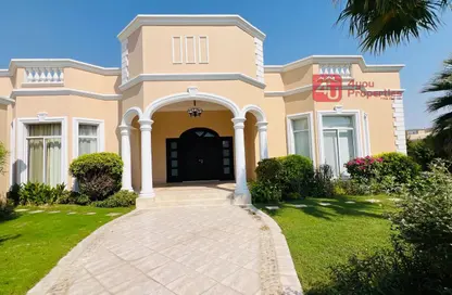 Villa - 4 Bedrooms - 5 Bathrooms for rent in Saar - Northern Governorate