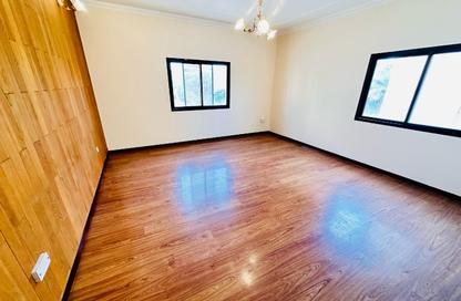 Office Space - Studio - 4 Bathrooms for rent in Um Al Hasam - Manama - Capital Governorate