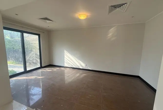 58143521 - Property Image 3