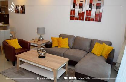 Apartment - 2 Bedrooms - 3 Bathrooms for rent in Busaiteen - Muharraq Governorate