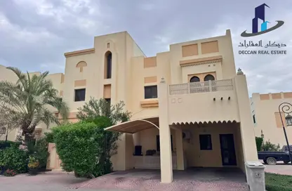 Villa - 5 Bedrooms - 5 Bathrooms for rent in Janabiya - Northern Governorate