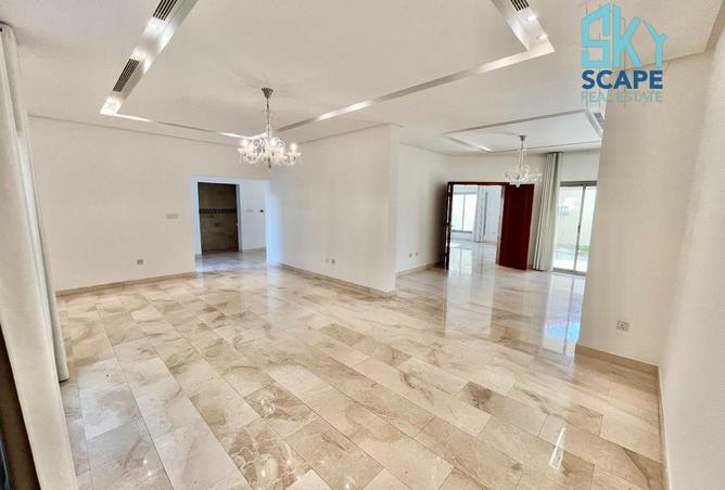 51442257 - Property Image 3