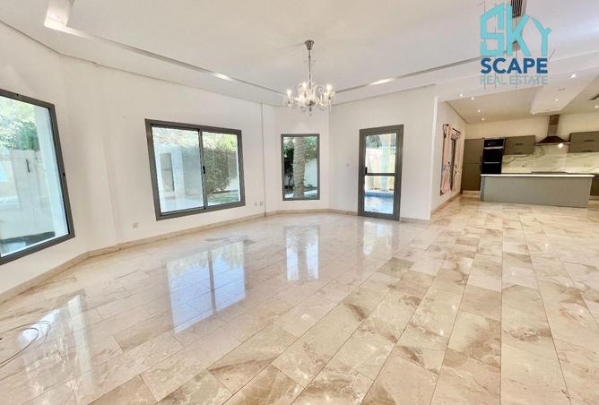 51442257 - Property Image 2