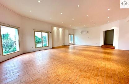Villa - 4 Bedrooms - 3 Bathrooms for rent in Janabiya - Northern Governorate