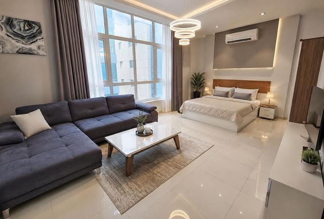 56611438 - Property Main Image