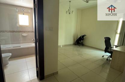 Apartment - 2 - 2 for rent in Al Juffair - Capital Governorate