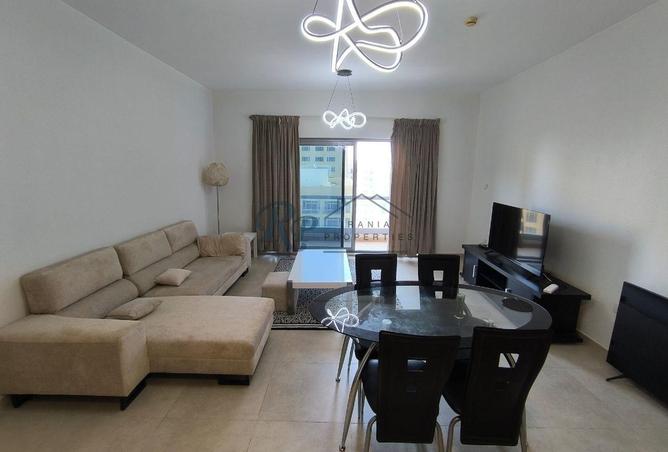 993206 - Property Image 2