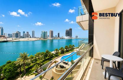 Apartment - 1 Bedroom - 2 Bathrooms for rent in Reef Island - Capital Governorate Apartment - 1 Bedroom - 2 Bathrooms for rent in Reef Island - Capital Governorate