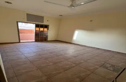 Apartment - 2 Bedrooms - 2 Bathrooms for rent in Buri - Northern Governorate