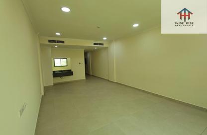 Apartment - 2 Bedrooms - 2 Bathrooms for rent in Muharraq - Muharraq Governorate Apartment - 2 Bedrooms - 2 Bathrooms for rent in Muharraq - Muharraq Governorate
