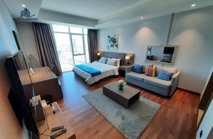 Apartment - Studio - 1 Bathroom for rent in Sanabis - Manama - Capital Governorate