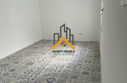 Apartment - 2 Bedrooms - 1 Bathroom for rent in Muharraq - Muharraq Governorate