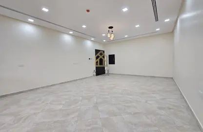 Apartment - 2 Bedrooms - 2 Bathrooms for rent in Saar - Northern Governorate