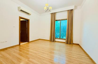 Villa - 4 Bedrooms - 5 Bathrooms for rent in Hamala - Northern Governorate