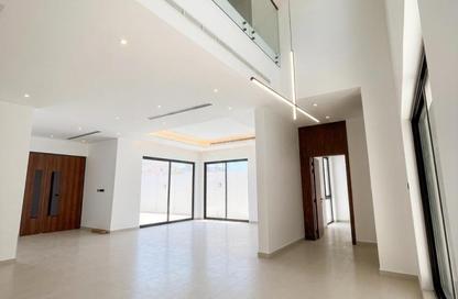 Villa - 5 Bedrooms - 7 Bathrooms for sale in Saar - Northern Governorate