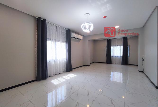 55892693 - Property Image 3