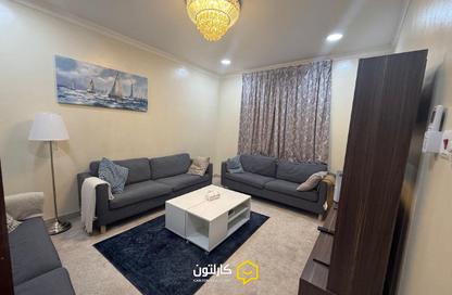 فيلا - 5 غرف نوم - 6 حمامات للبيع في الحد - المحرق فيلا - 5 غرف نوم - 6 حمامات للبيع في الحد - المحرق