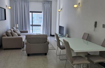 Apartment - 2 Bedrooms - 2 Bathrooms for rent in Al Juffair - Capital Governorate