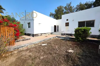 Villa - 3 Bedrooms - 3 Bathrooms for rent in Saar - Northern Governorate