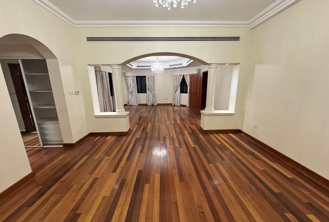 51472635 - Property Image 3