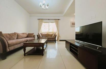 Apartment - 2 Bedrooms - 2 Bathrooms for rent in Mahooz - Manama - Capital Governorate