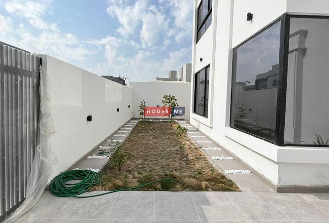 51825046 - صورة العقار 2