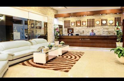 عمارة بالكامل - 8 غرف نوم - 8 حمامات للبيع في الجفير - محافظة العاصمة