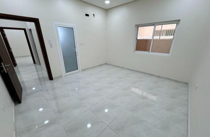Apartment - 3 - 2 for rent in Tubli - Central Governorate
