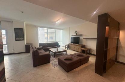 Apartment - 2 Bedrooms - 3 Bathrooms for rent in Al Juffair - Capital Governorate