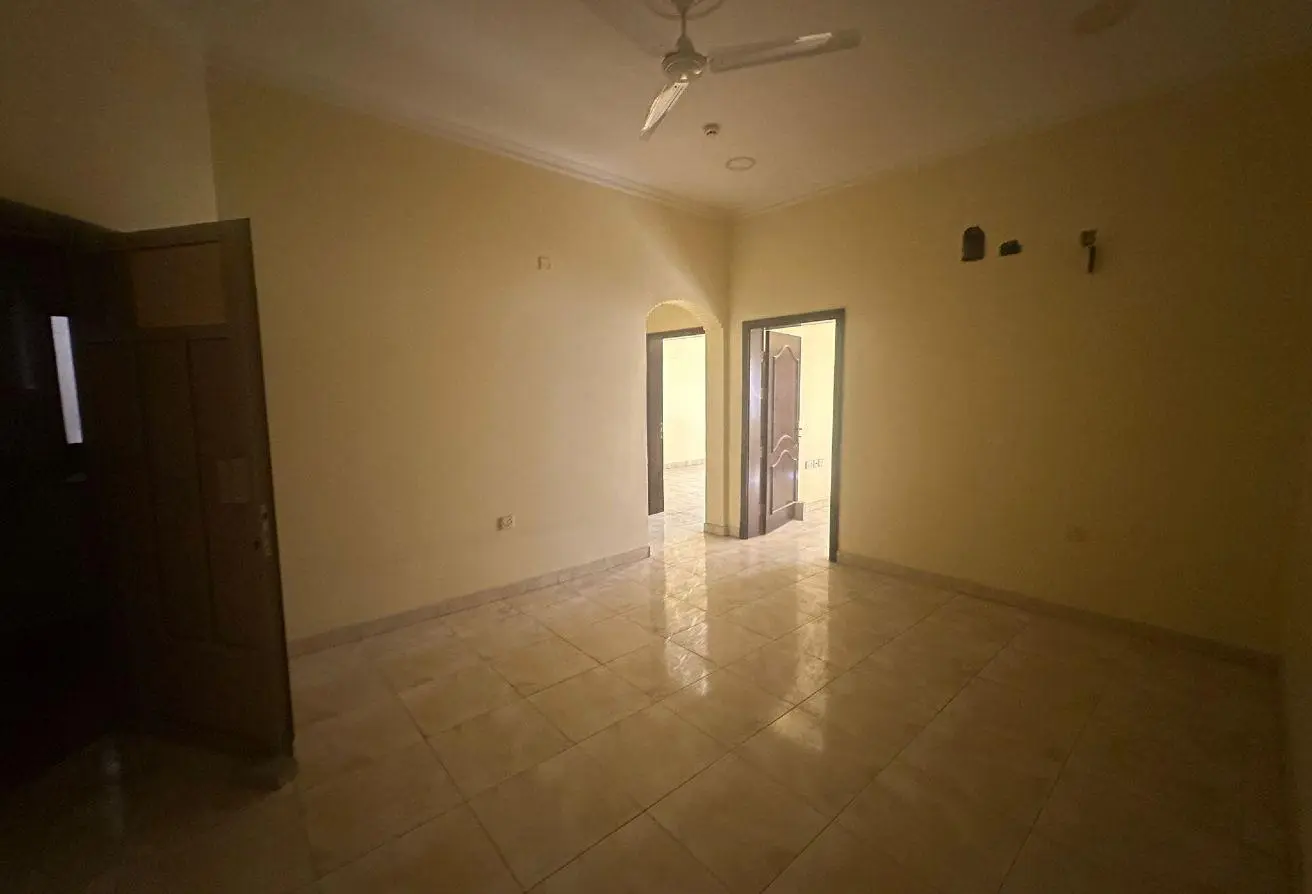 990100 - Property Main Image