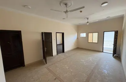 شقة - 2 غرف نوم - 2 حمامات للايجار في الزلاق - المحافظة الجنوبية