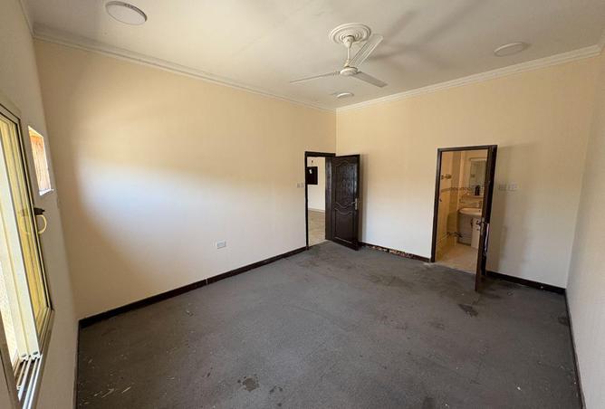 54856781 - Property Image 2
