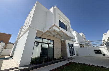Villa - 5 Bedrooms - 6 Bathrooms for sale in Saar - Northern Governorate