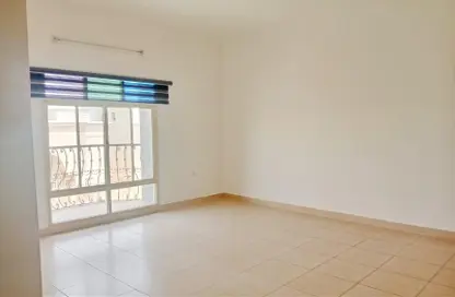 Apartment - 3 Bedrooms - 2 Bathrooms for rent in Tubli - Central Governorate