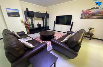 Apartment - 1 Bedroom - 2 Bathrooms for rent in Al Juffair - Capital Governorate