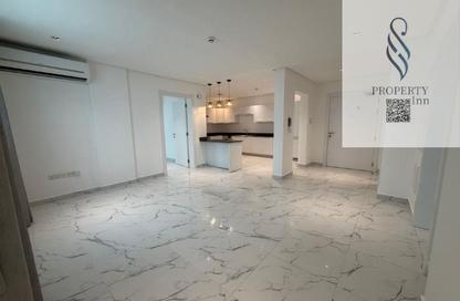 Apartment - 2 Bedrooms - 2 Bathrooms for rent in Seef - Capital Governorate