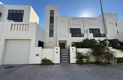 Villa - 3 - 5 for sale in Al Sherooq - Diyar Al Muharraq - Muharraq Governorate