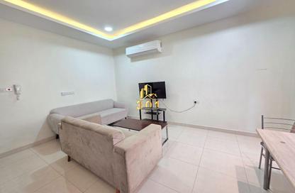 Apartment - 1 Bedroom - 1 Bathroom for rent in Saar - Northern Governorate