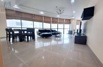 Apartment - 2 Bedrooms - 3 Bathrooms for rent in Al Juffair - Capital Governorate