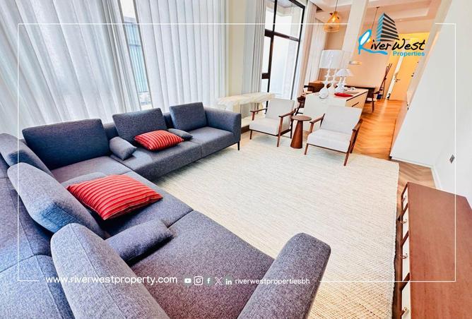 992799 - Property Image 2