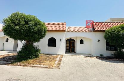 Villa - 3 Bedrooms - 3 Bathrooms for rent in Janabiya - Northern Governorate