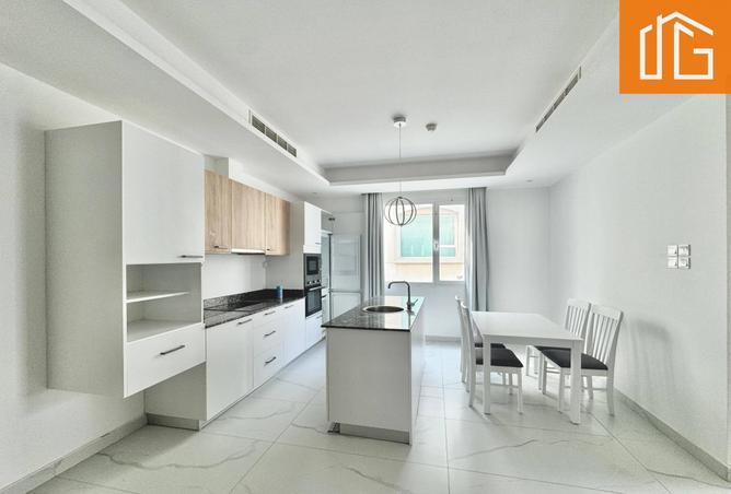 994378 - Property Image 2