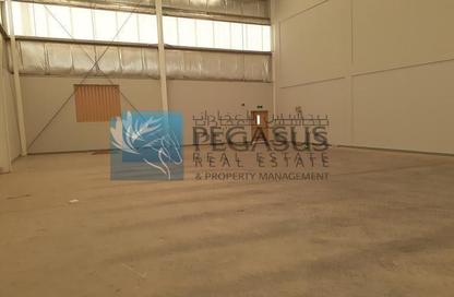 Warehouse - Studio - 1 Bathroom for rent in Sitra - Central Governorate