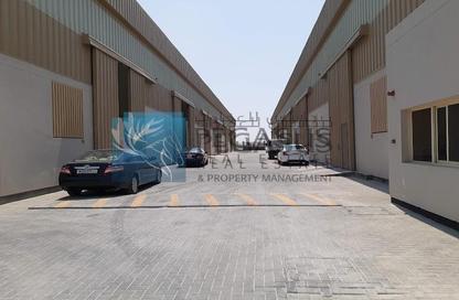 Warehouse - Studio - 1 Bathroom for rent in Sitra - Central Governorate