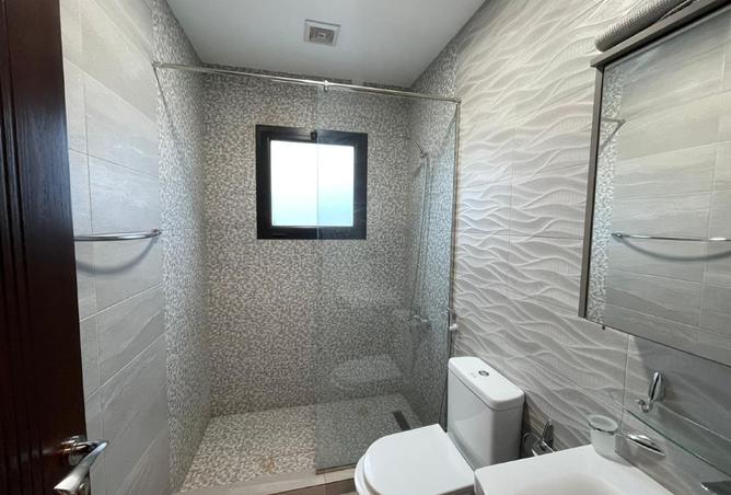 981625 - Property Image 3