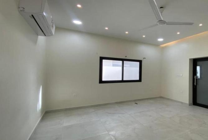 1002691 - Property Image 2